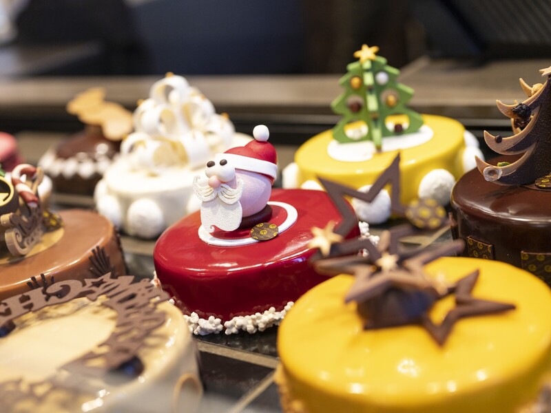 Patisserie de Rouw viert 60-jarig jubileum met eetbare kerstkunstwerken