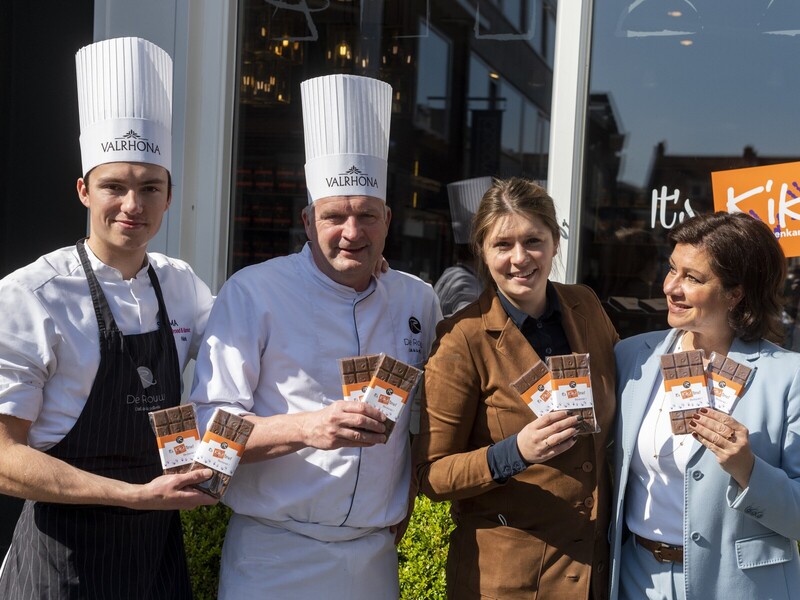 Patisserie de Rouw Vught steunt strijd tegen kinderkanker met nieuwe chocoladereep