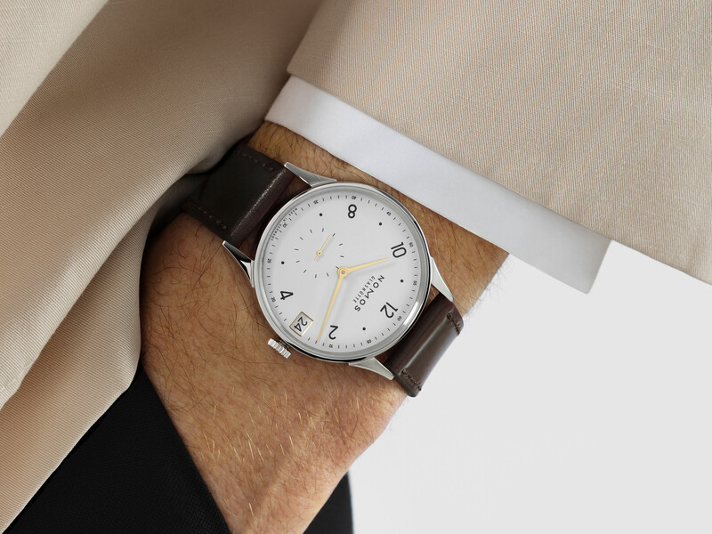 NOMOS Glashütte presenteert tijdloze elegantie met een gouden randje